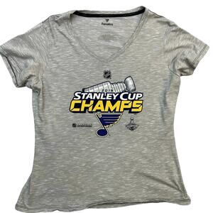 Fanatics Blue’s Stanley Cup Champs 2019 Fitted Tshirt Gray Women’s Size Large